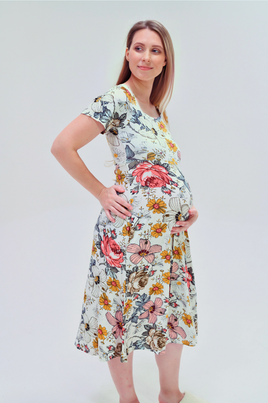 Cassidy Labor & Postpartum Gown Vintage Floral Standard / Vintage Floral