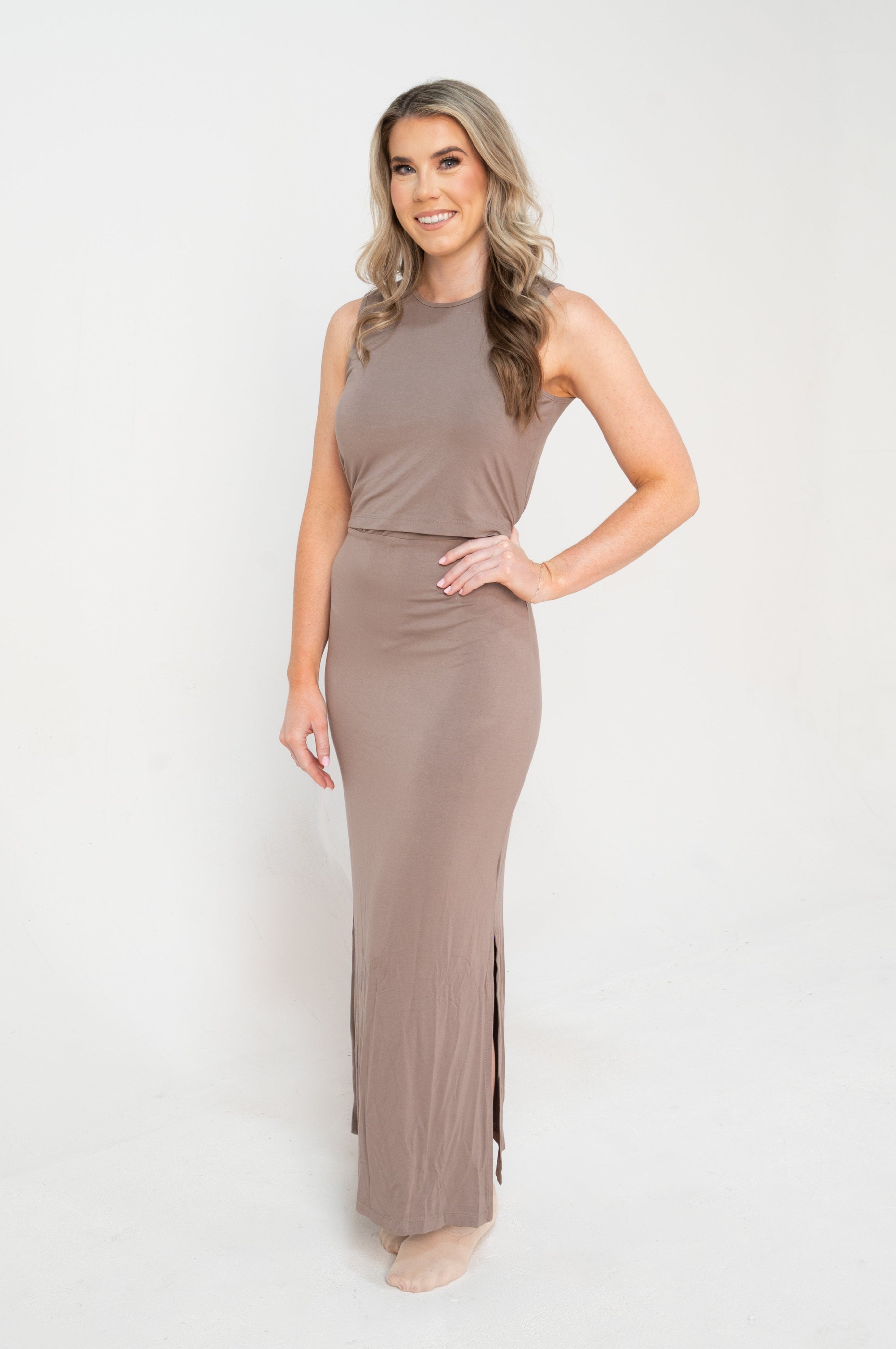 Nora Sleeveless Nursing Dress In Taupe Taupe / Large Nora Sleeveless Nursing Dress In Taupe Taupe / Large