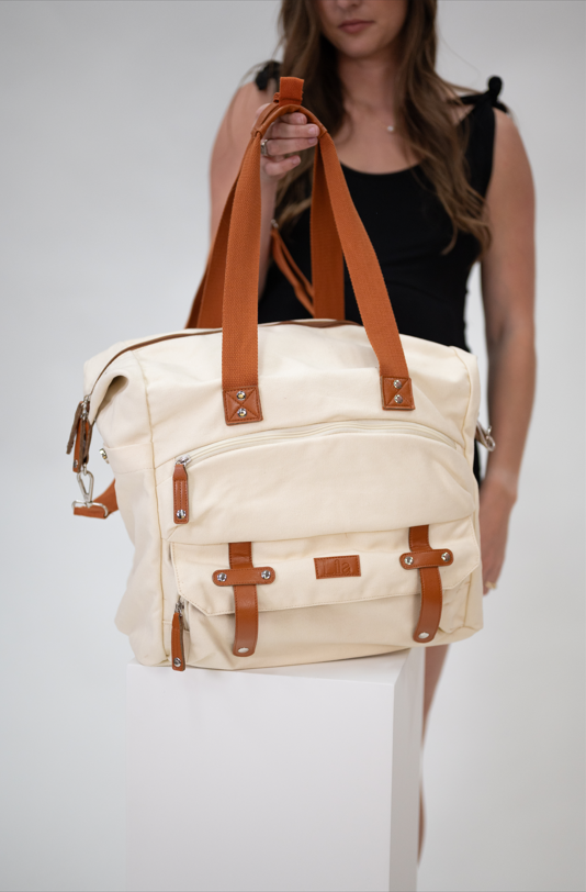 Lila Duffel Bag in Cream