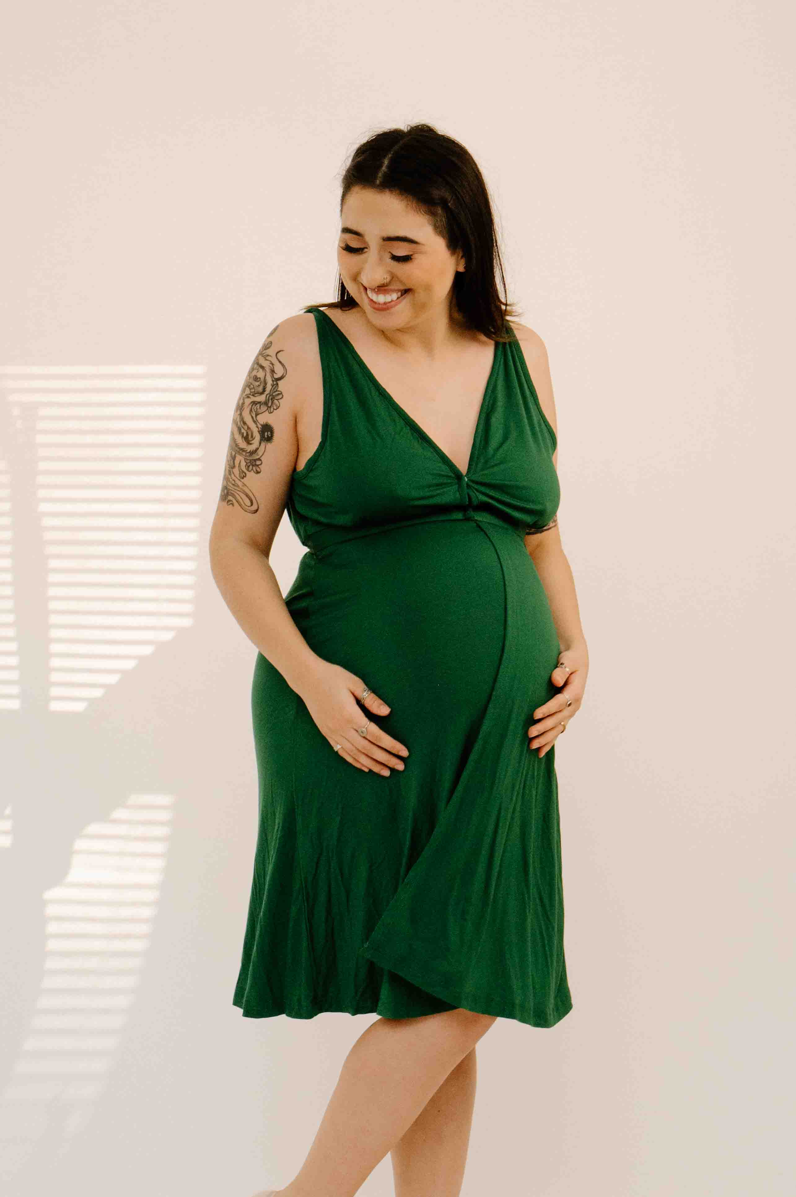Juliet Labor & Postpartum Gown in Emerald with 2 Pockets
