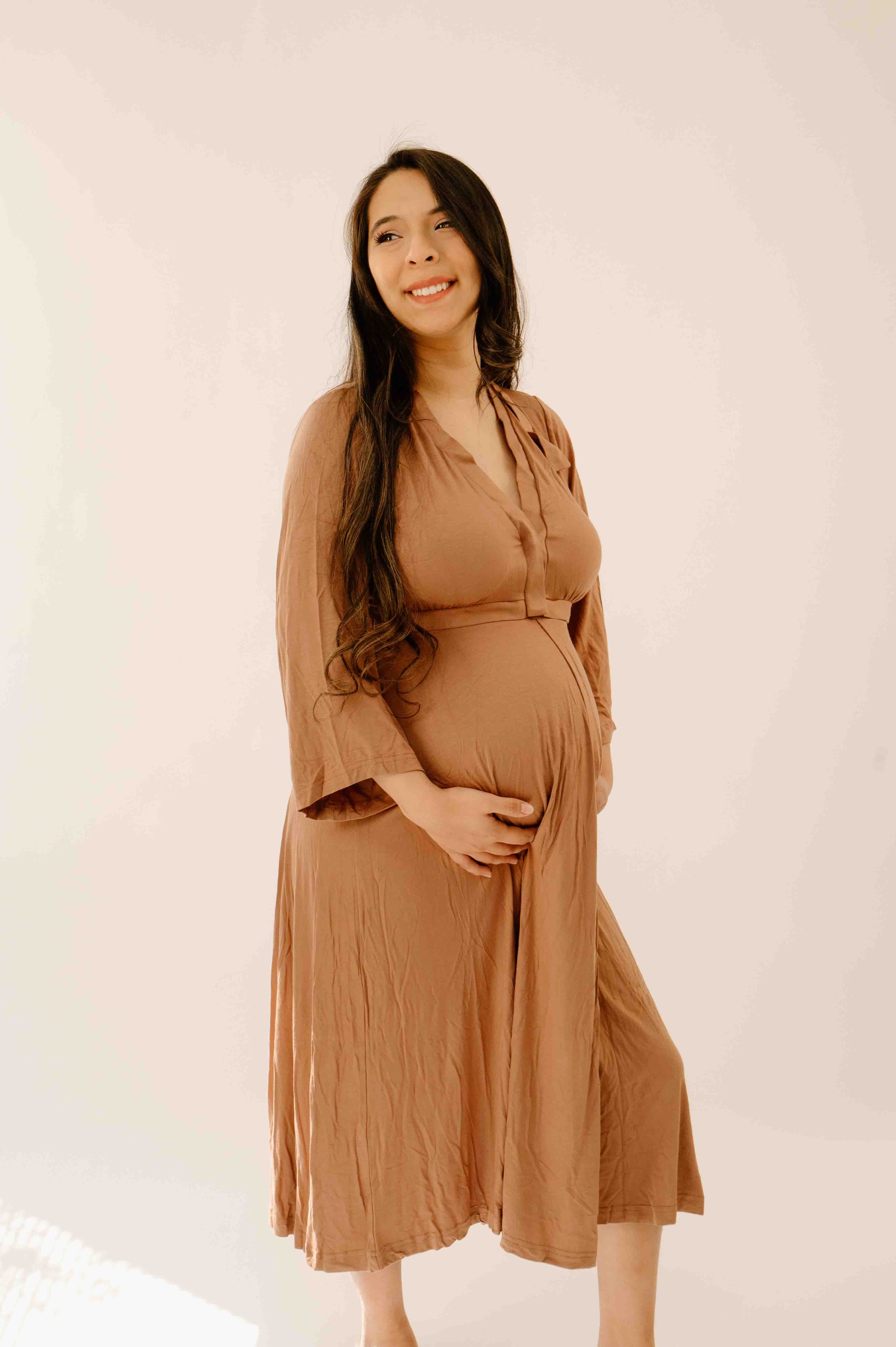 Lila Labor & Postpartum Gown in Caramel with 2 Pockets