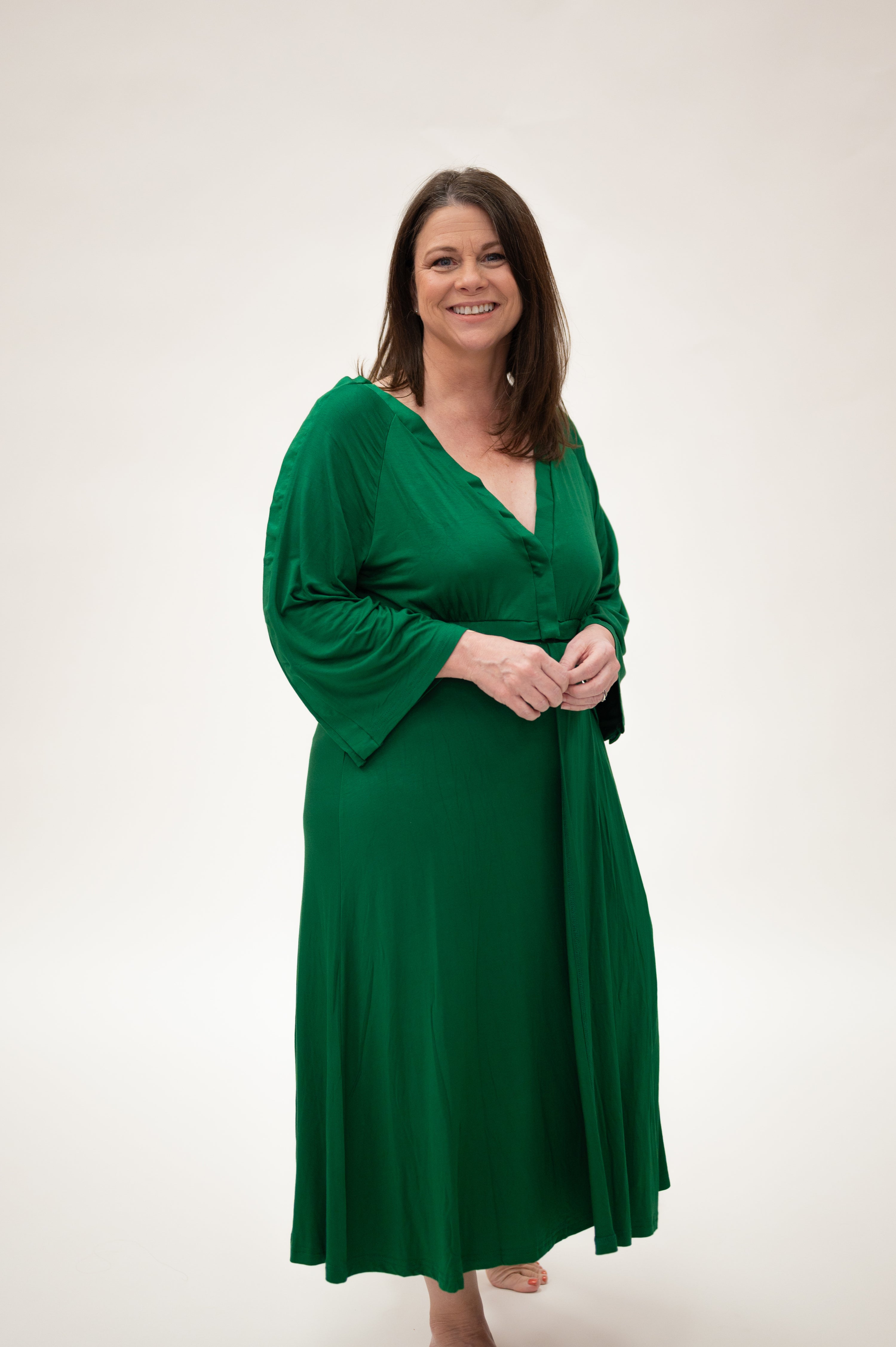 Amelia Labor & Postpartum Gown in Emerald