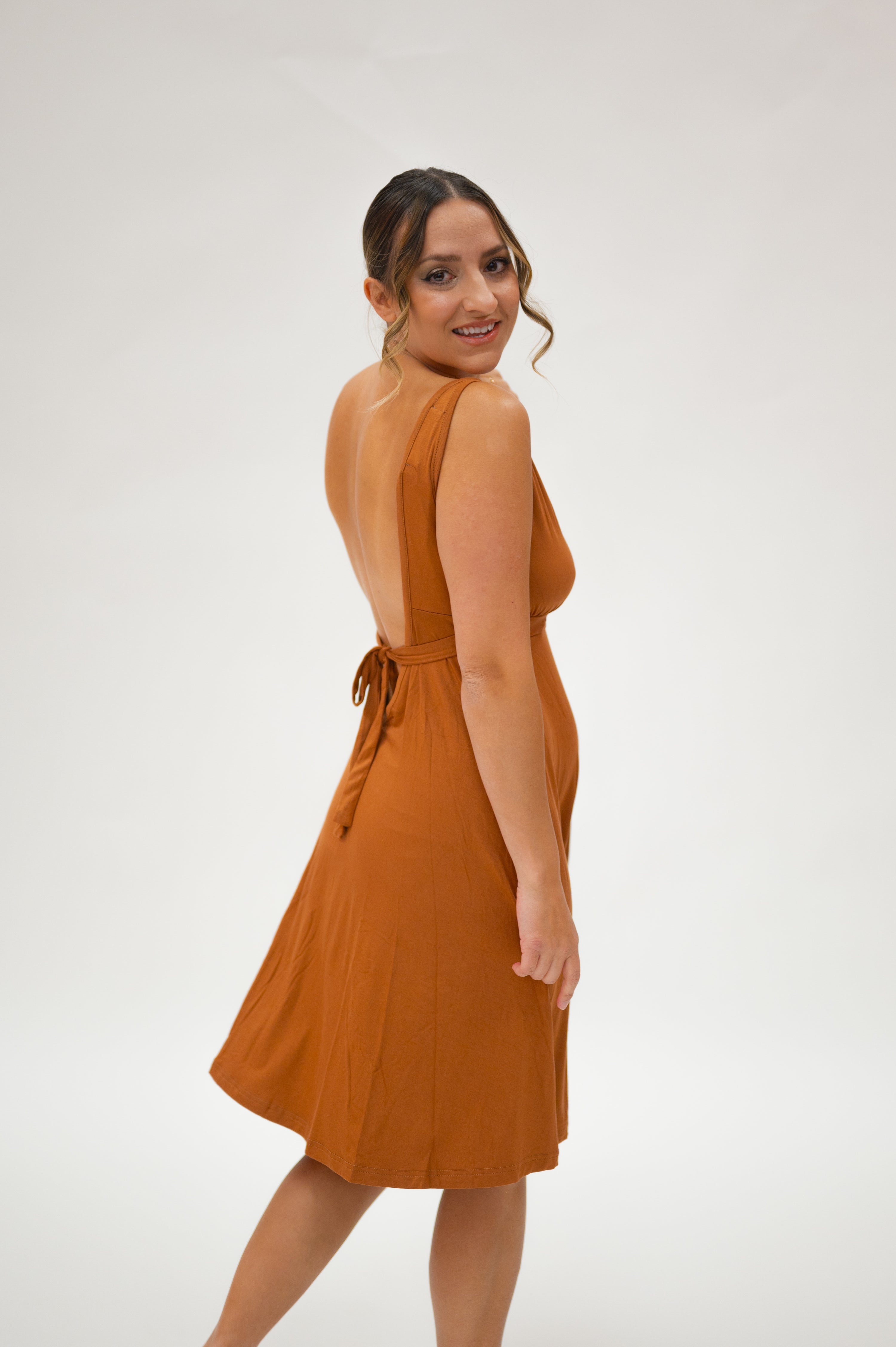 Juliet Labor & Postpartum Gown in Burnt Orange