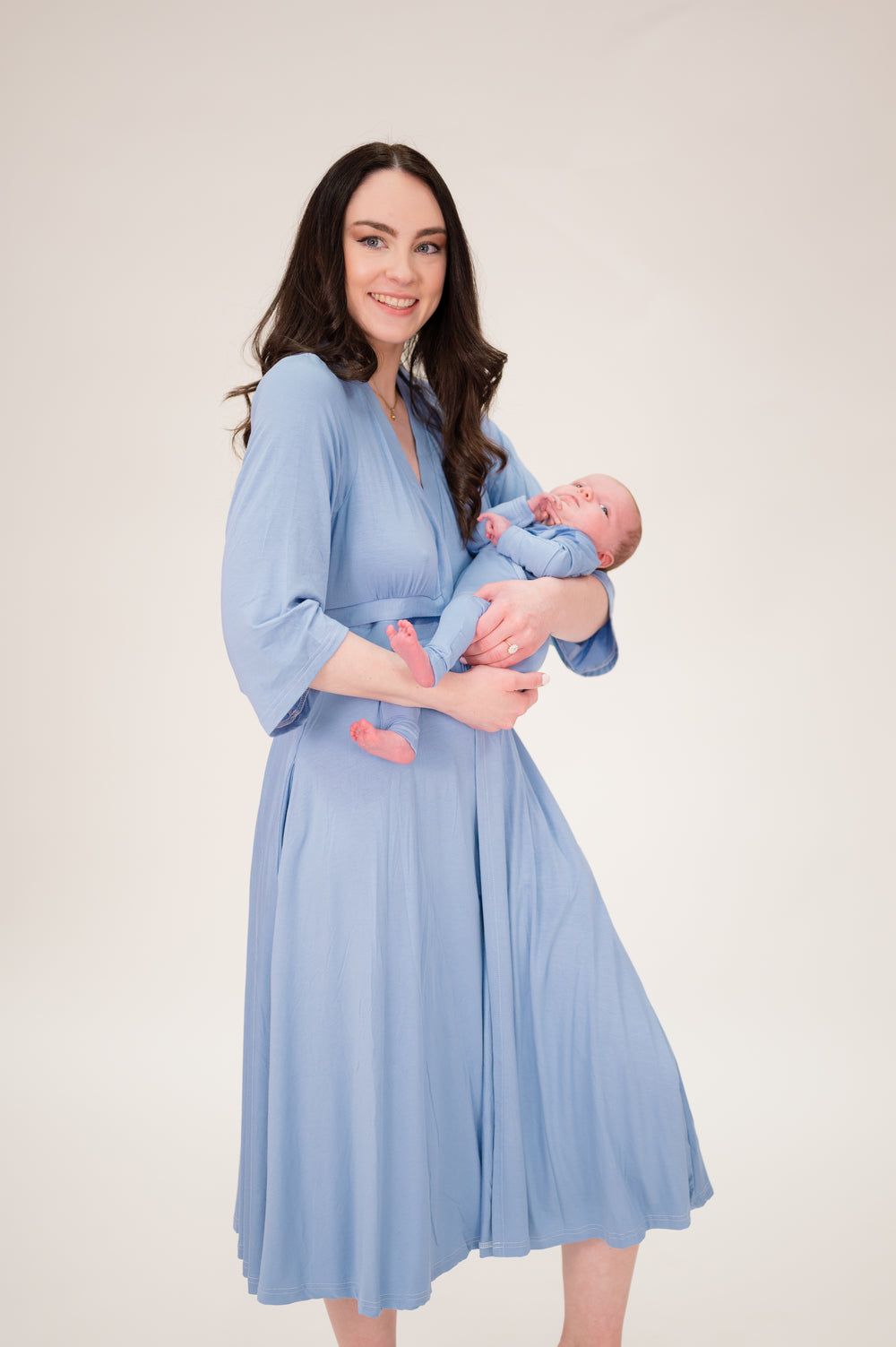 Lila Labor Postpartum Gown in Periwinkle Blue