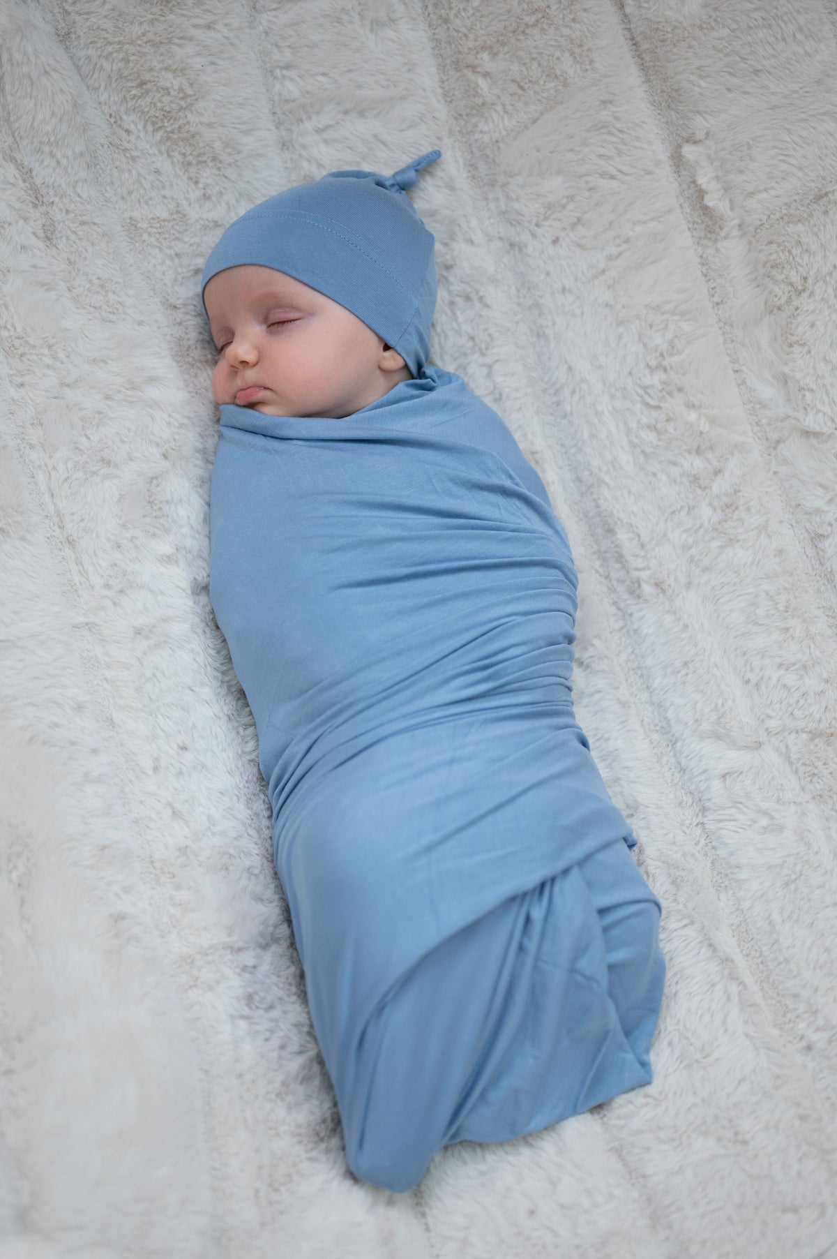 Lila Baby Swaddle Set in Periwinkle