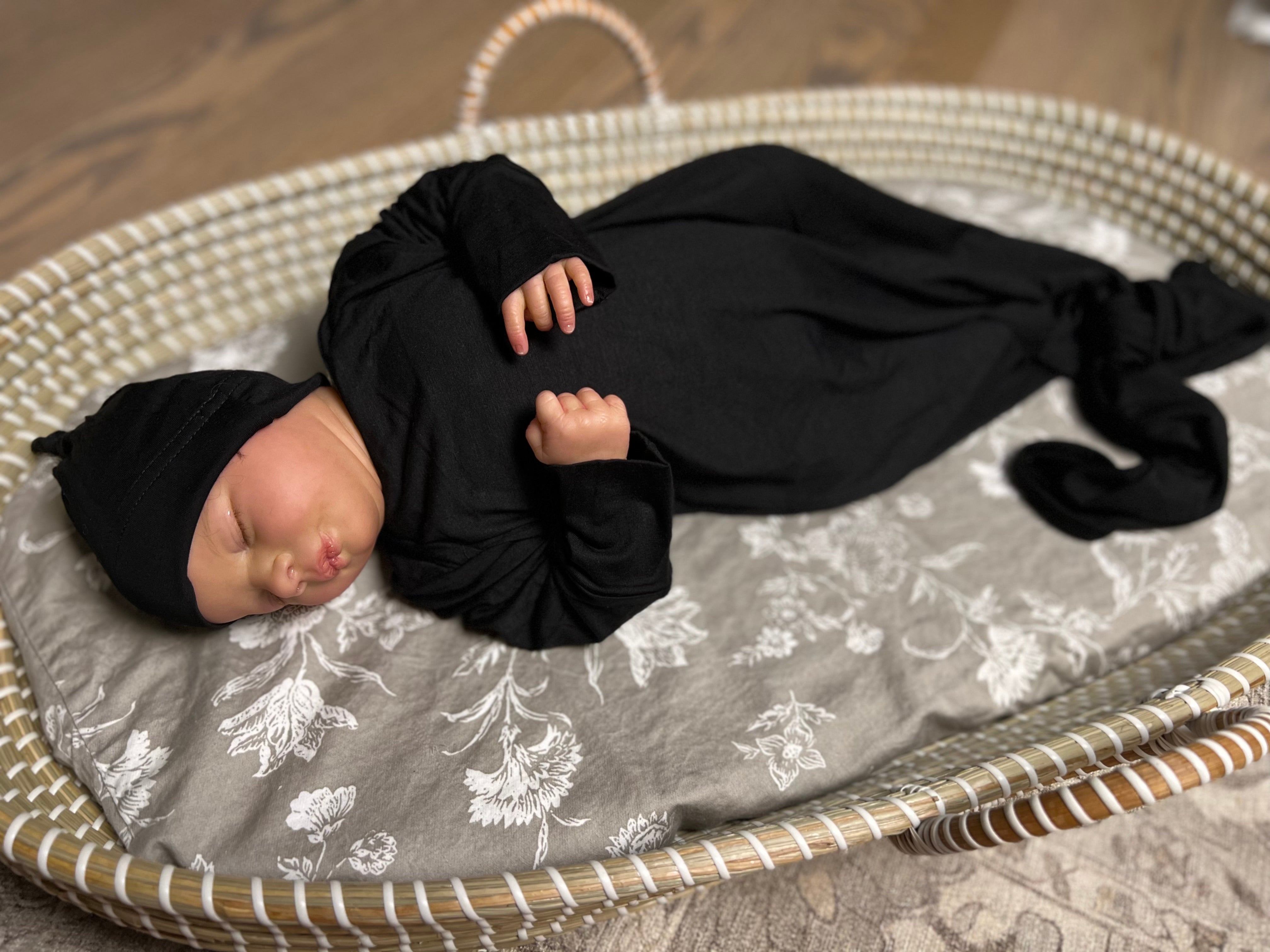 Baby Knot Gown Set: Black Hat