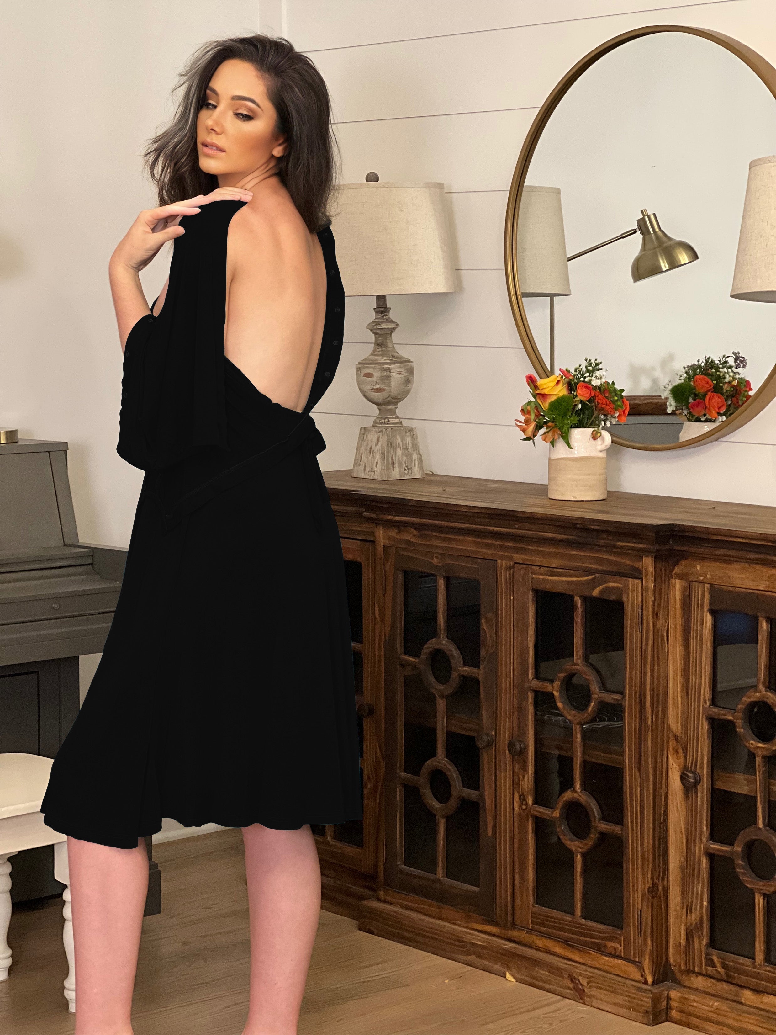 Amelia Labor & Postpartum Gown in Black