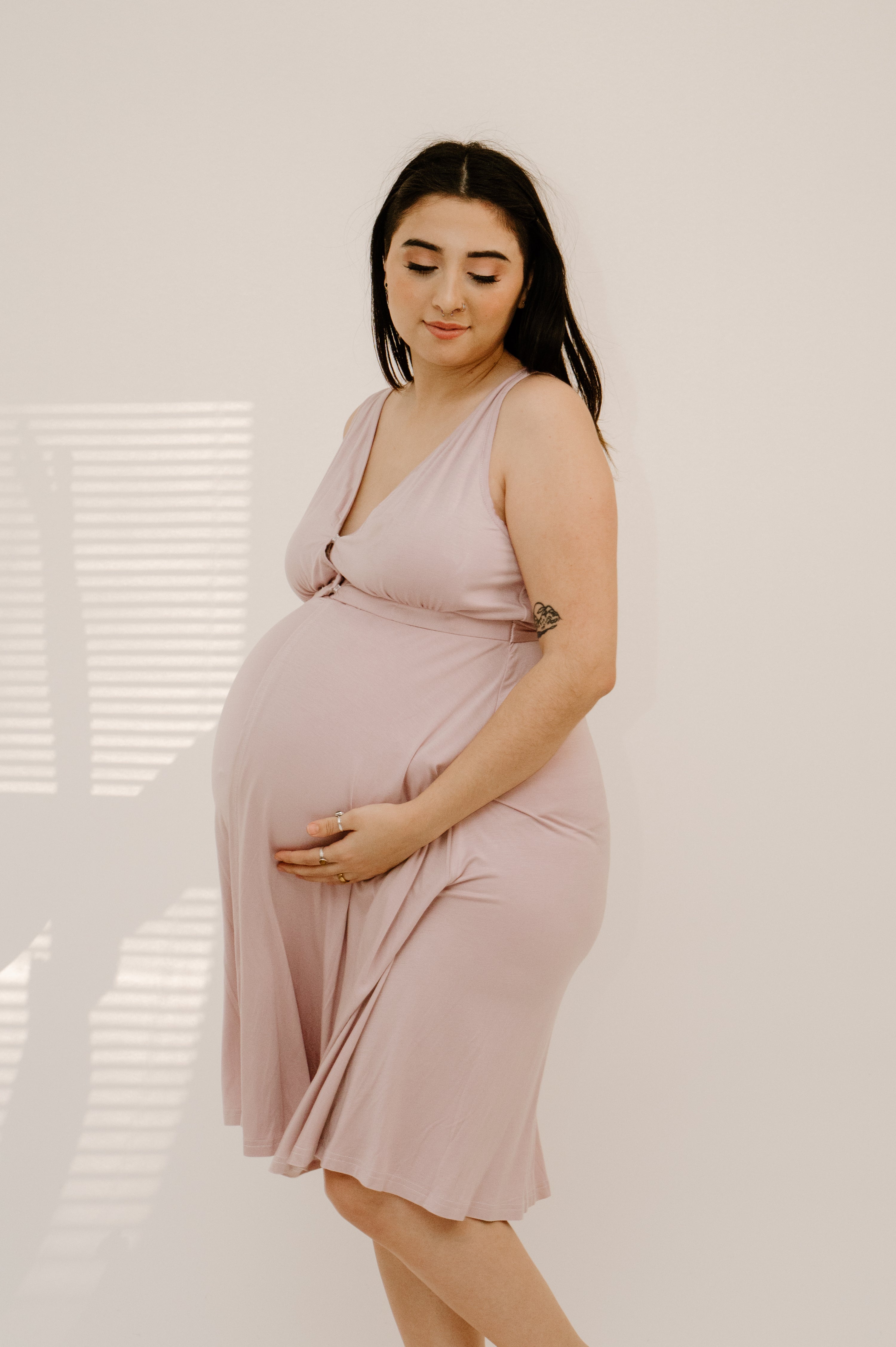 Juliet Labor & Postpartum Gown in Mauve