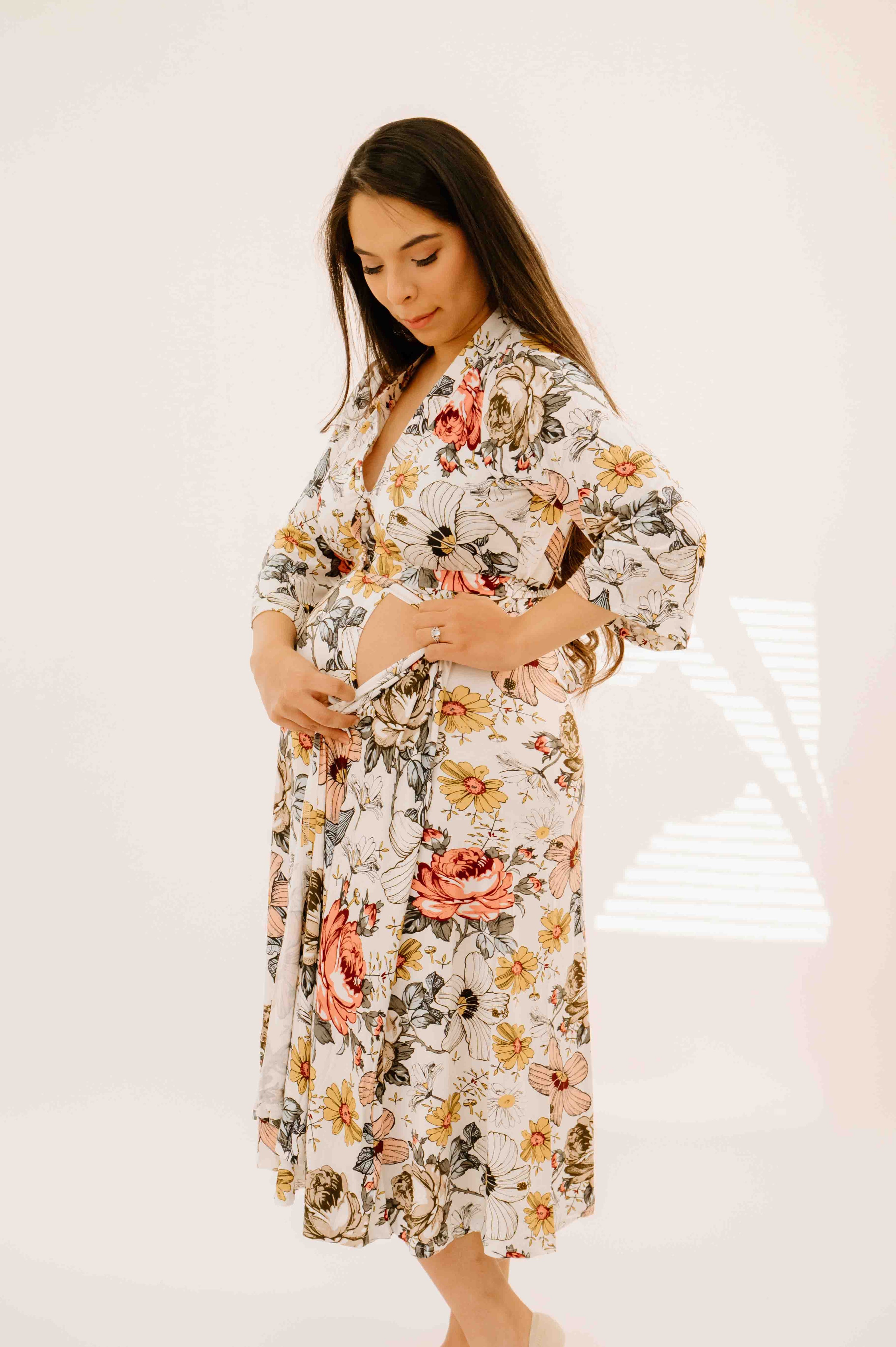Lila Labor & Postpartum Gown in Vintage Floral