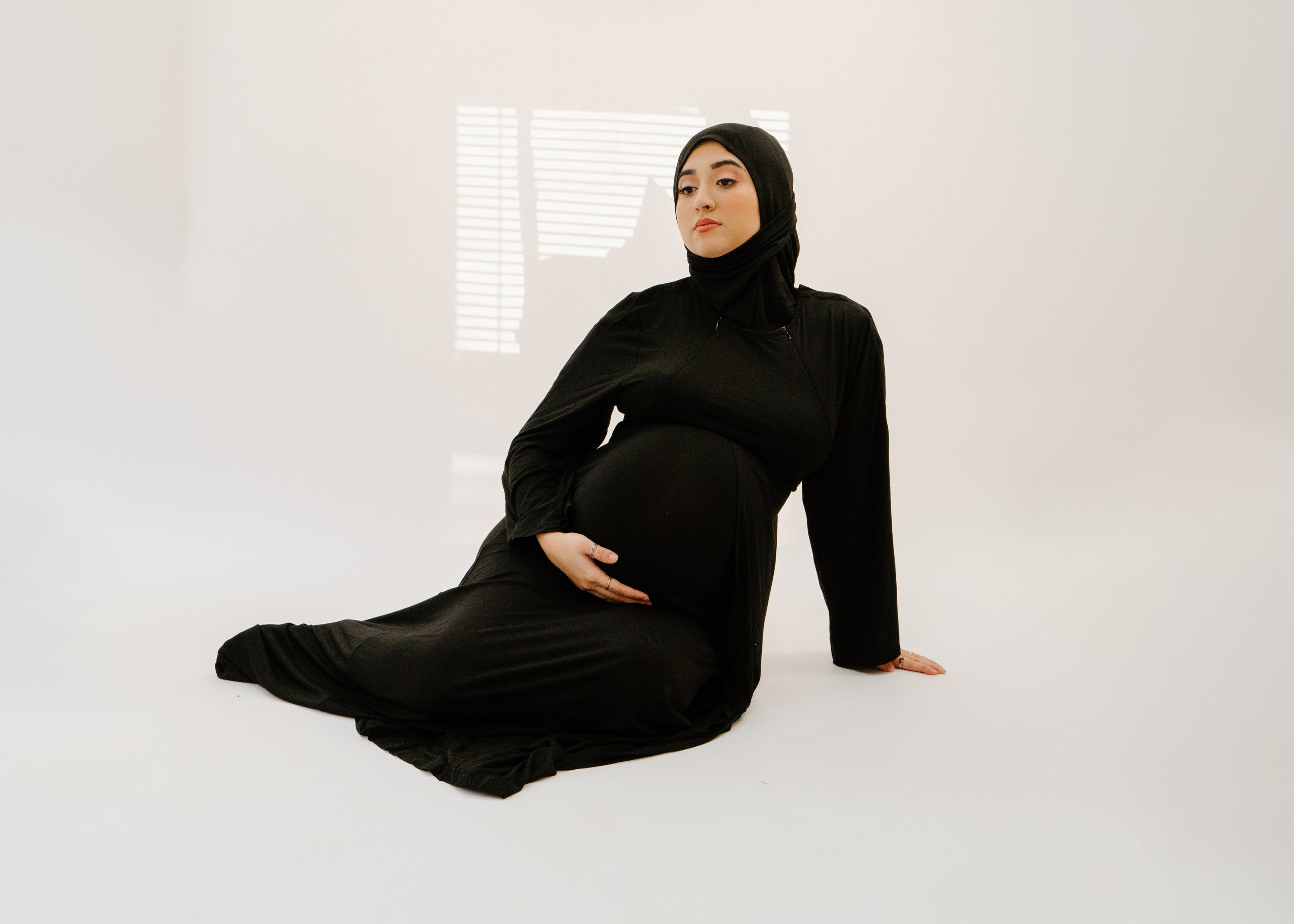 Nadia Labor & Postpartum Gown in Black