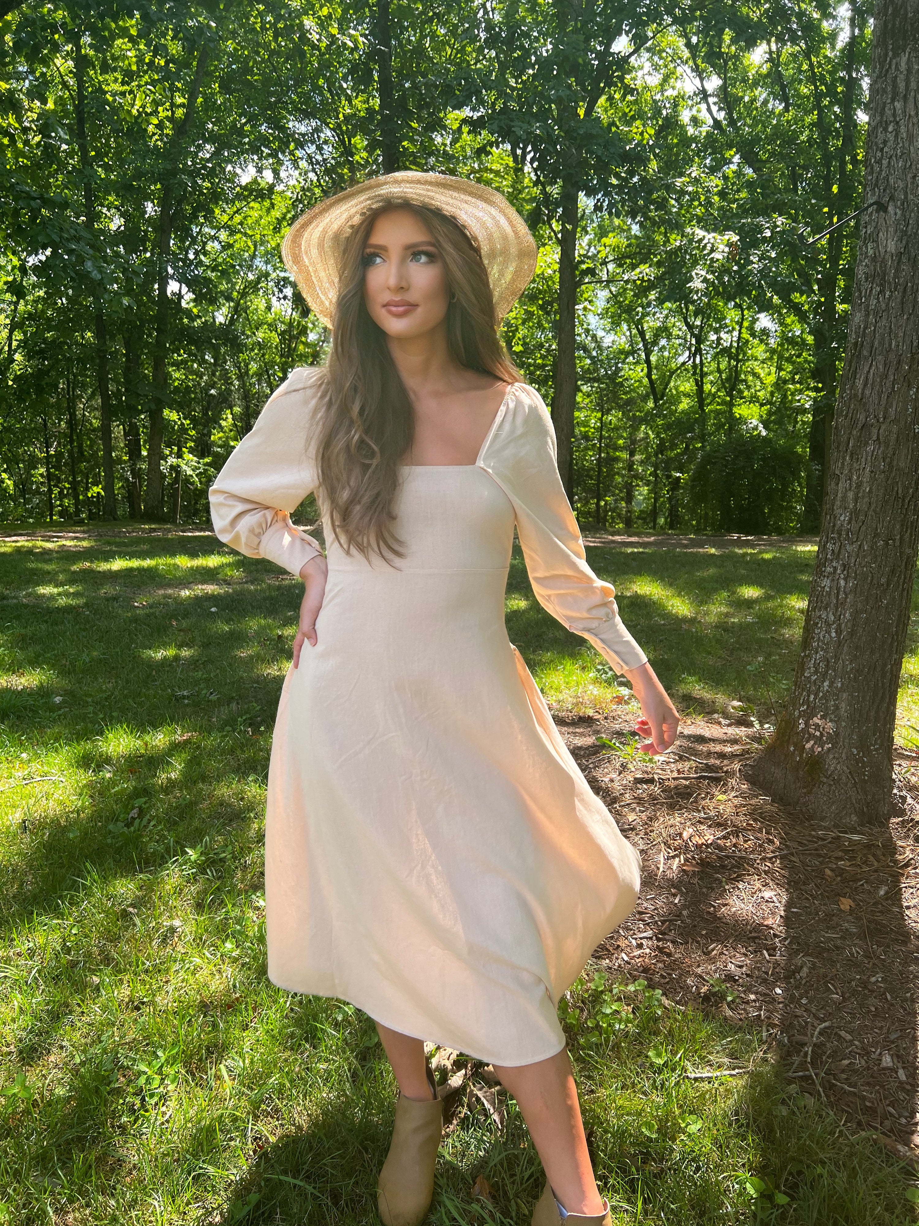 Juniper dress in Sand